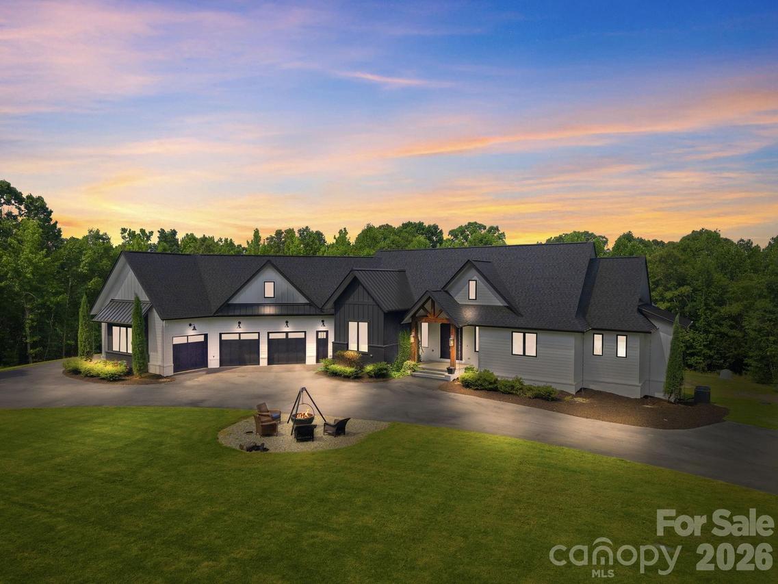 6207 Victory Pass Ln., Waxhaw, NC 28173