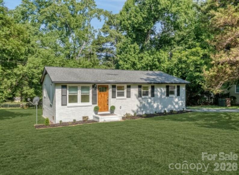 408 S Jackson Ave., Waxhaw, NC 28173