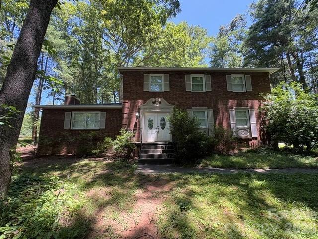 31 Spring Forest Cir., Asheville, NC 28803