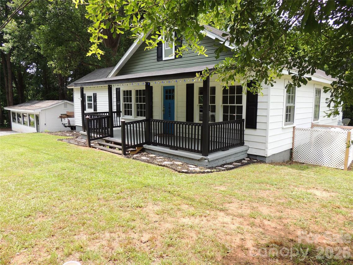 1002 S Main St., Rutherfordton, NC 28139