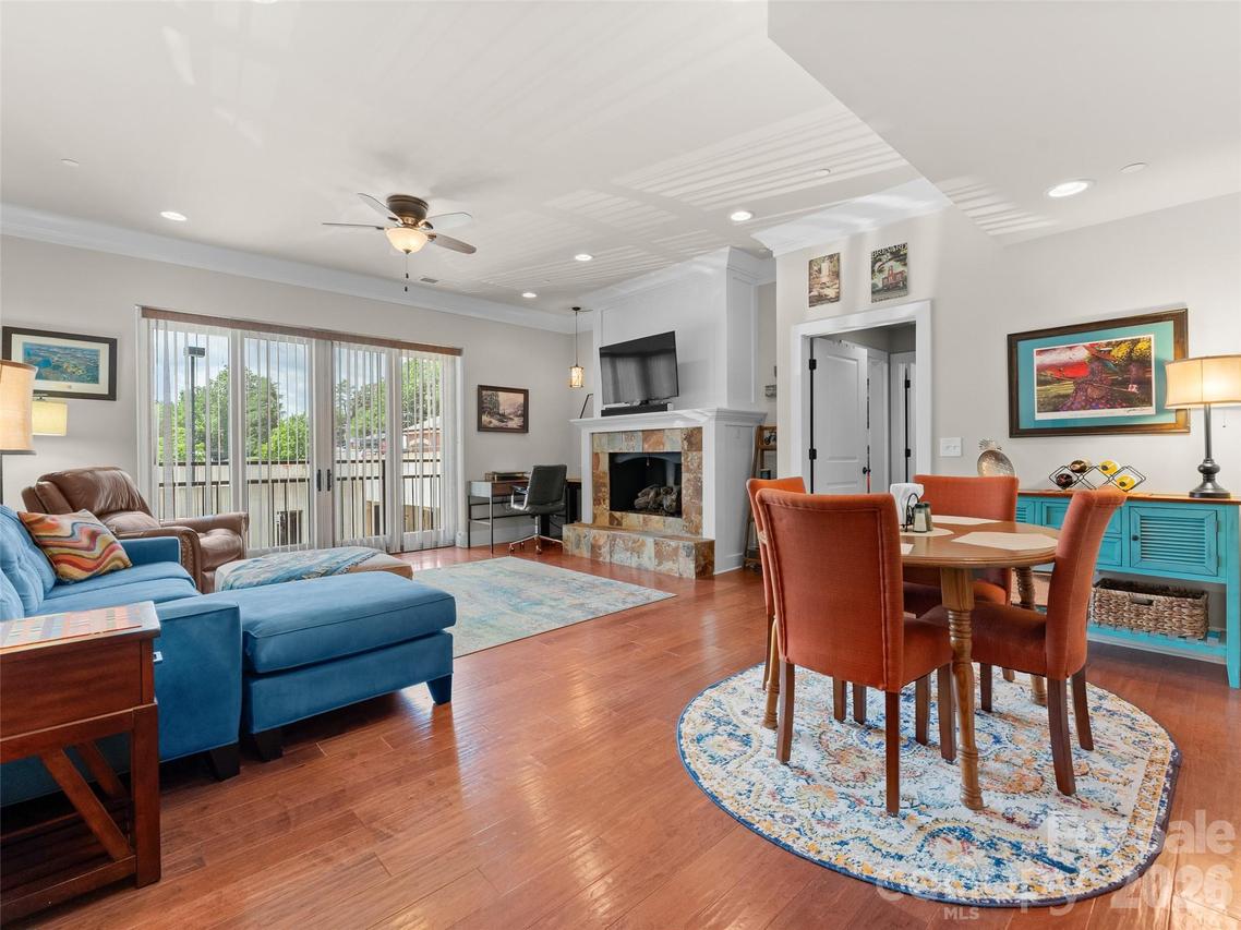 29 W French Broad St. #315, Brevard, NC 28712