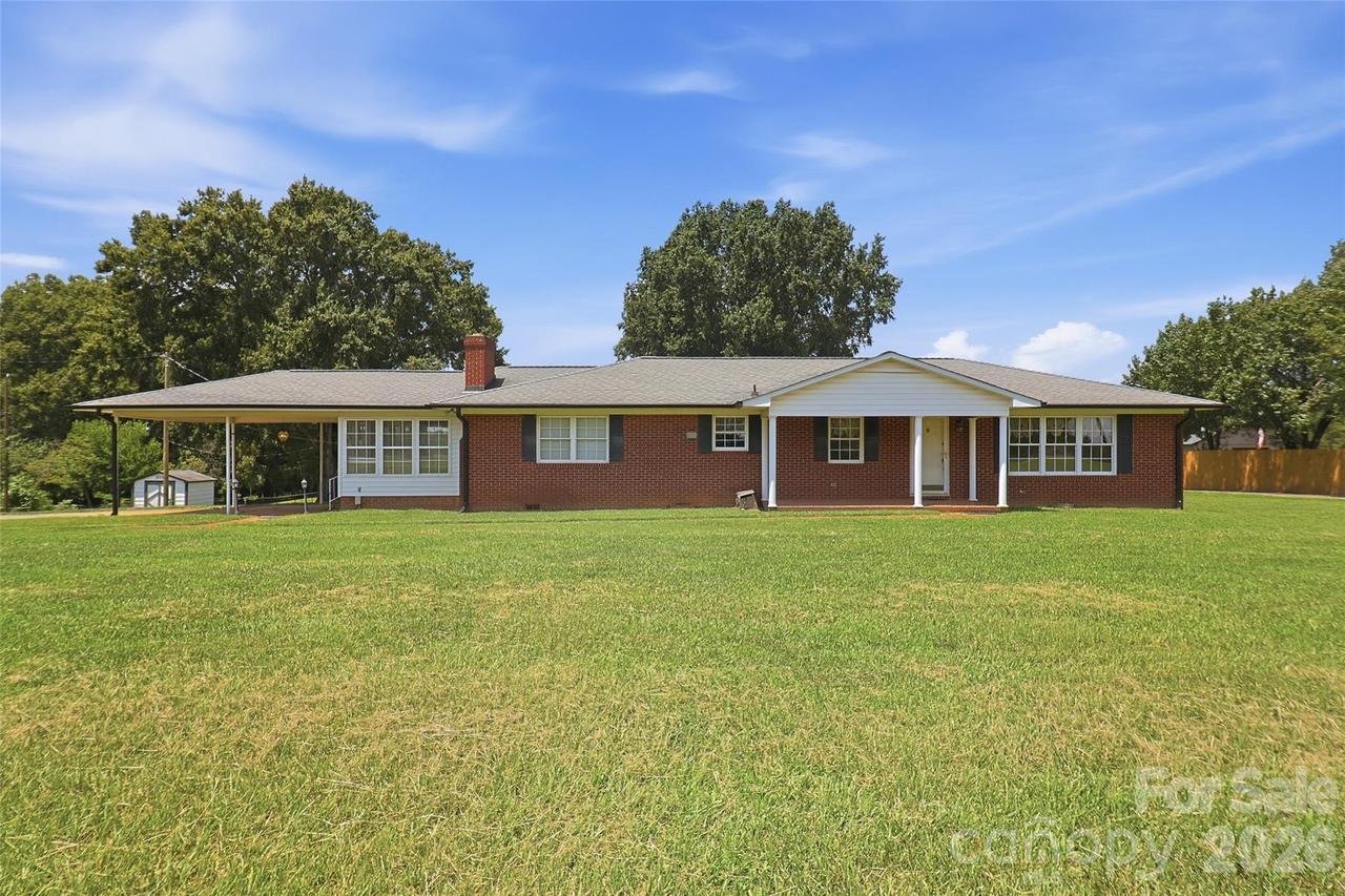477 Costner School Rd., Bessemer City, NC 28016