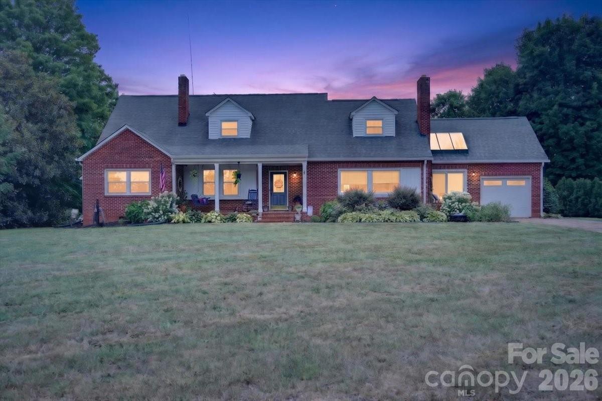 941 Casar Belwood Rd., Lawndale, NC 28090