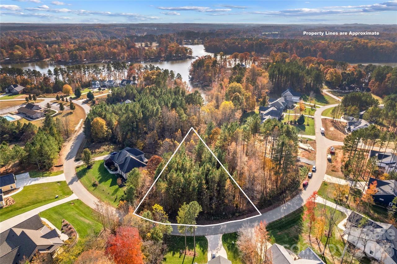 589 Sunset Pointe Dr., Salisbury, NC 28146
