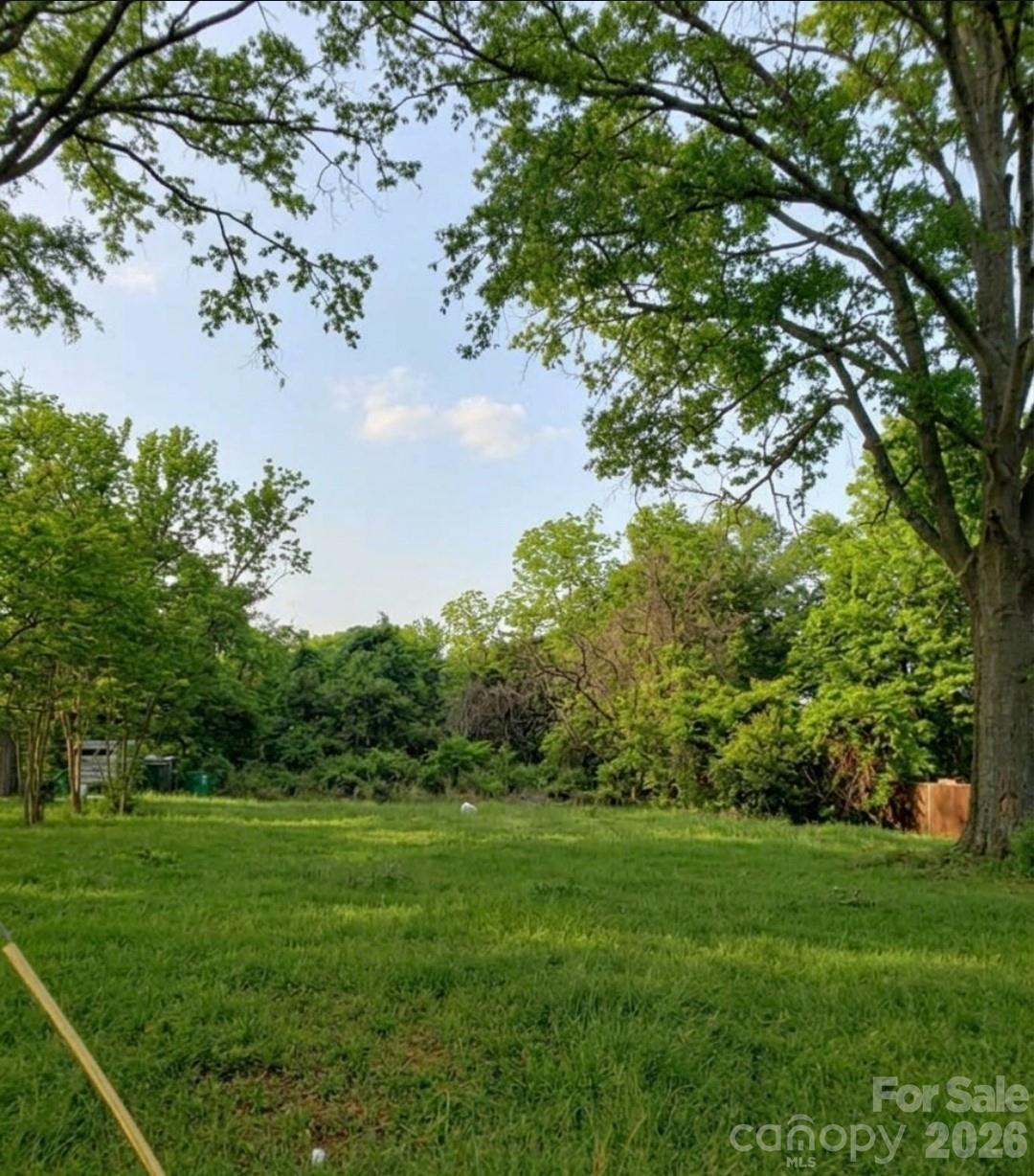 4416 Hovis Rd., Charlotte, NC 28208