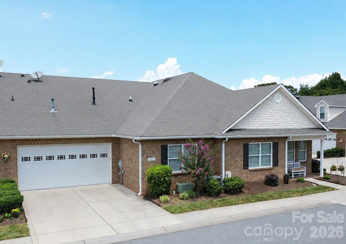 8909 Sweet Cherry Ln., Denver, NC 28037