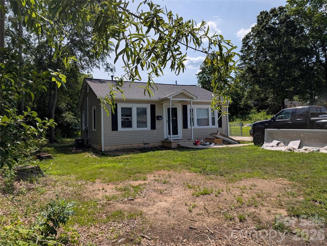 108 S Cherry St., Cherryville, NC 28021