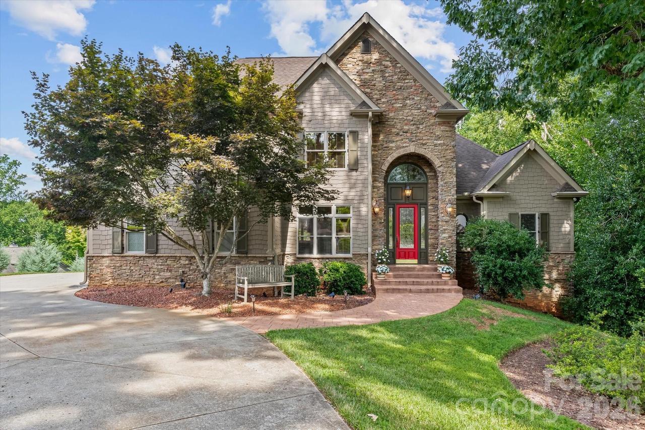 121 Creek Cove Ln., Statesville, NC 28677