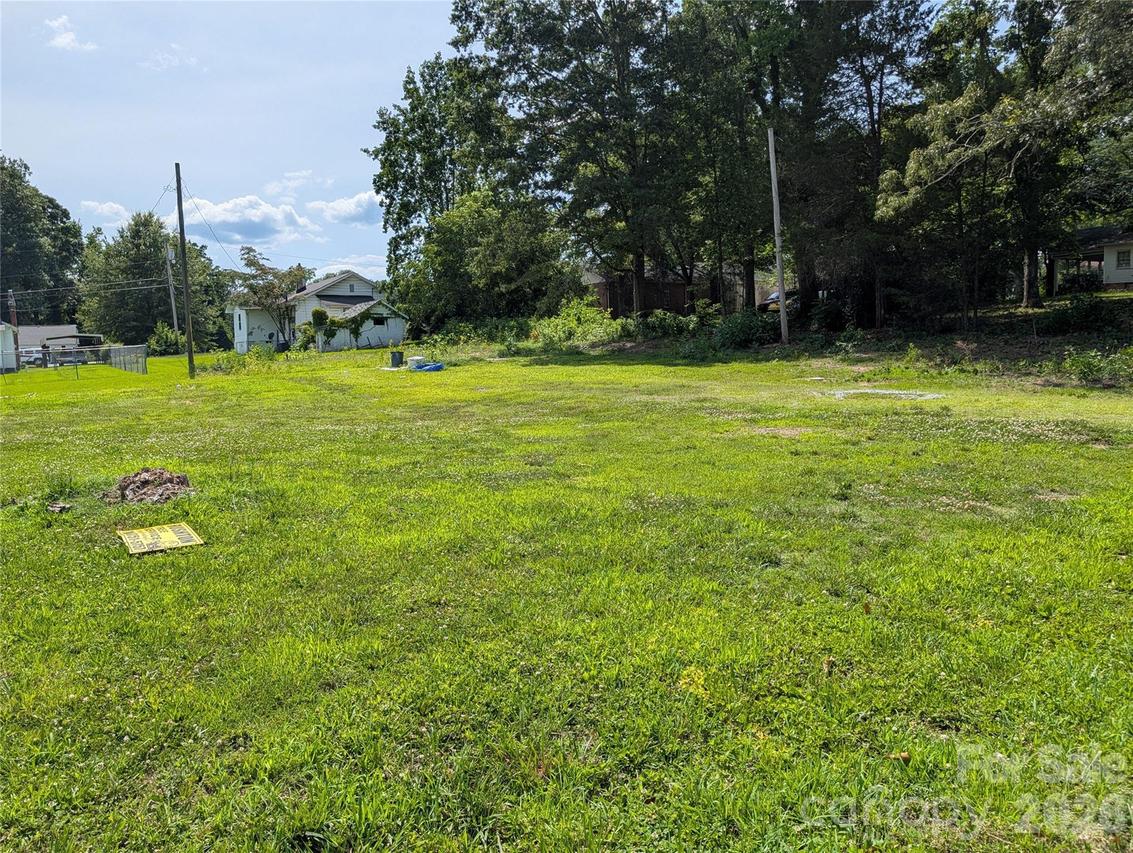 106 S Cherry St., Cherryville, NC 28021