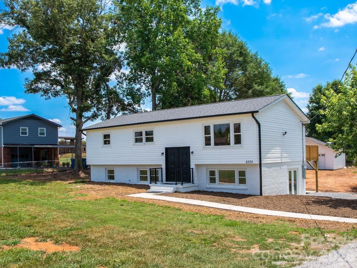 2330 40th Avenue Ct., Hickory, NC 28601