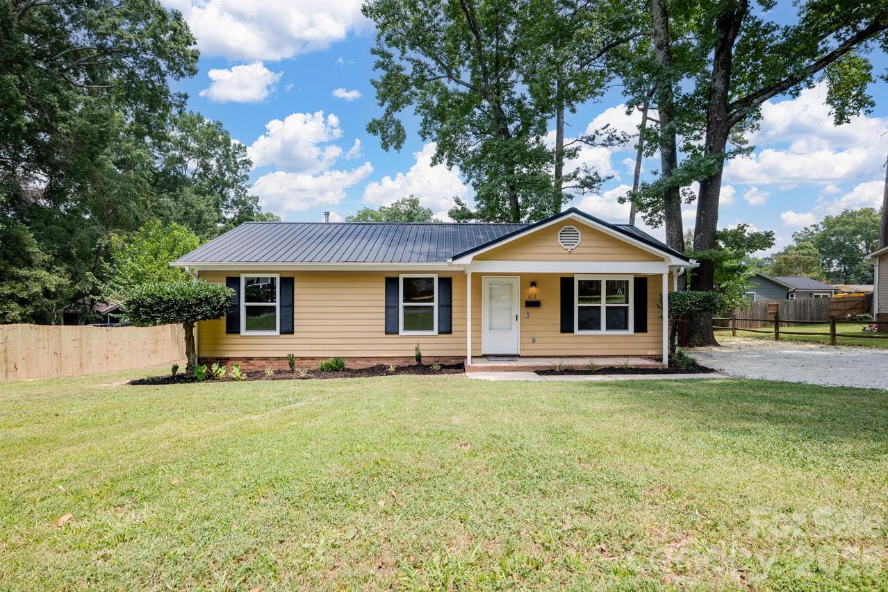 612 Welsh Ave., Monroe, NC 28112