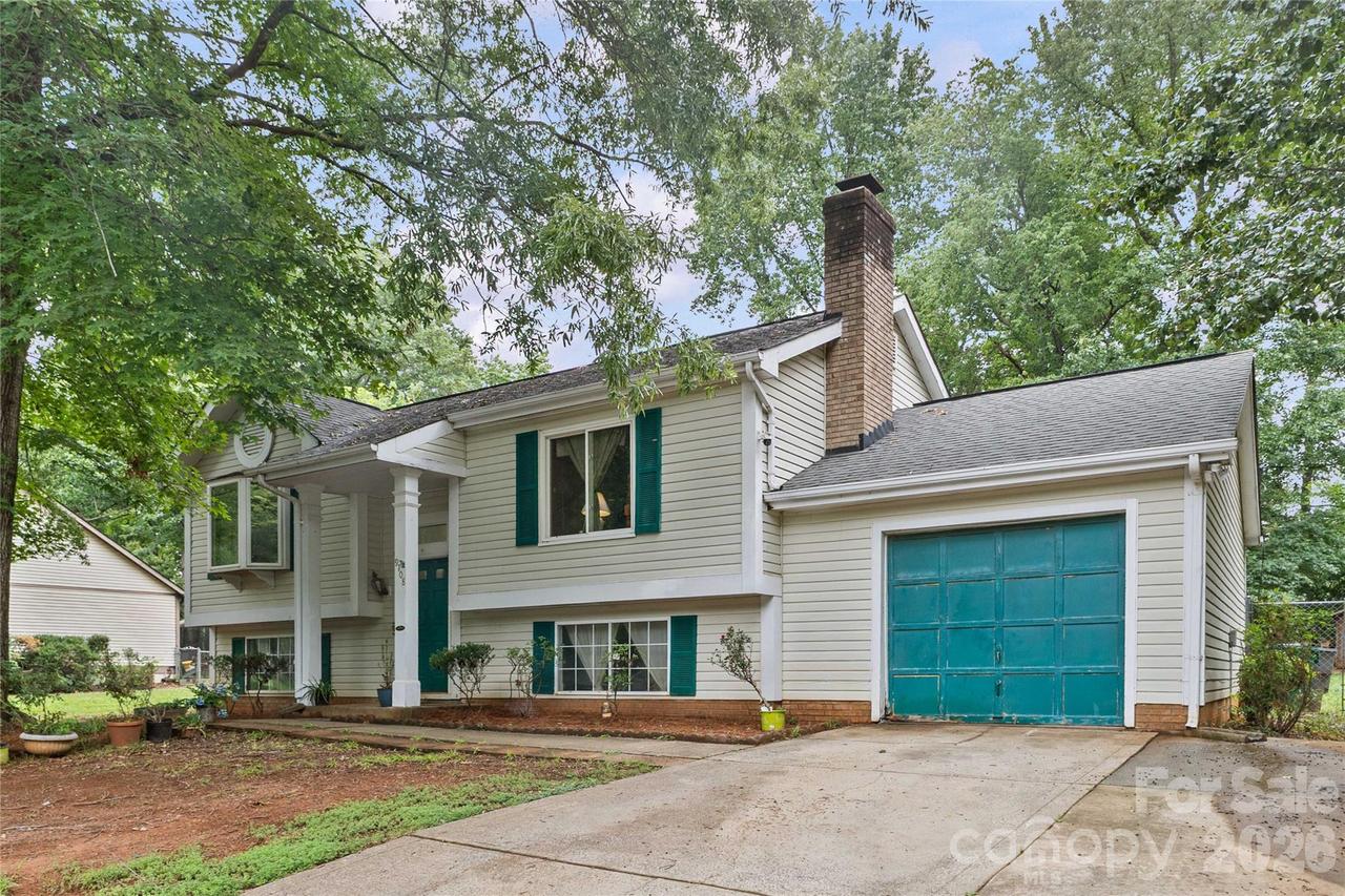 9108 Touchstone Ln., Charlotte, NC 28227