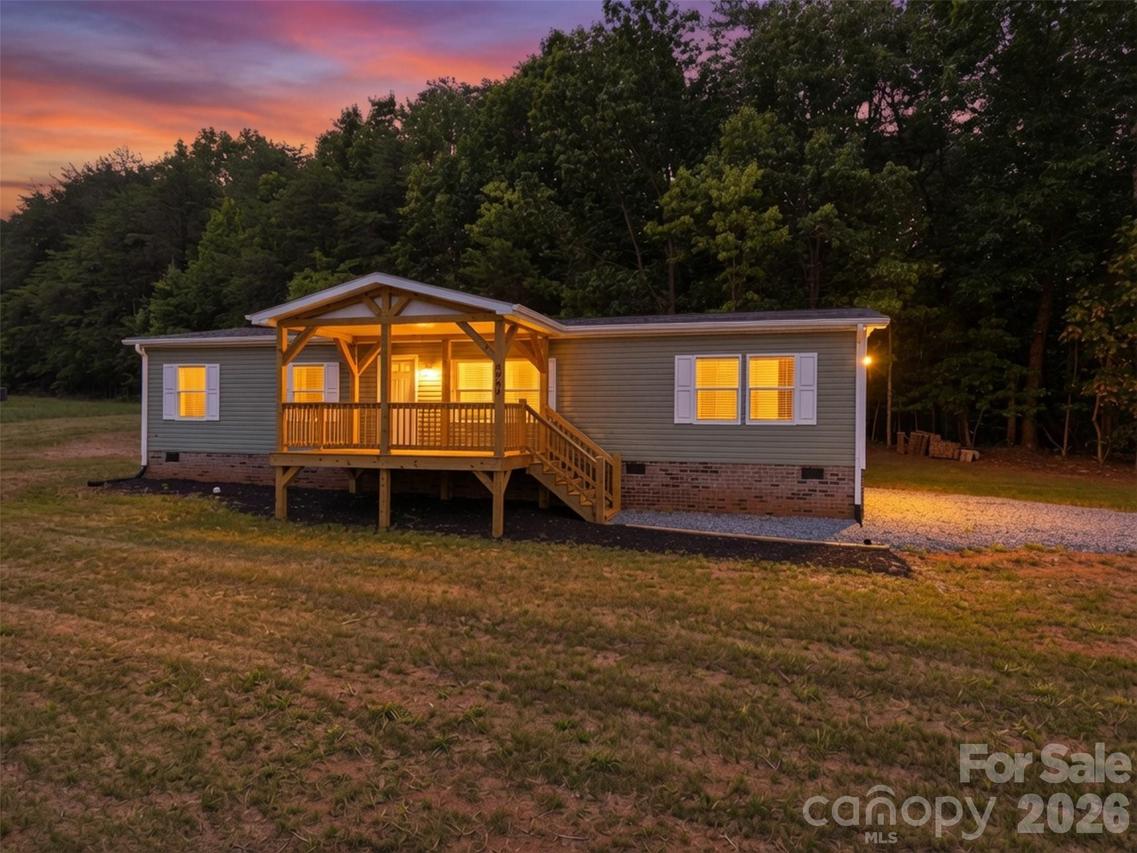 4963 Rhoney Rd., Connelly Springs, NC 28612