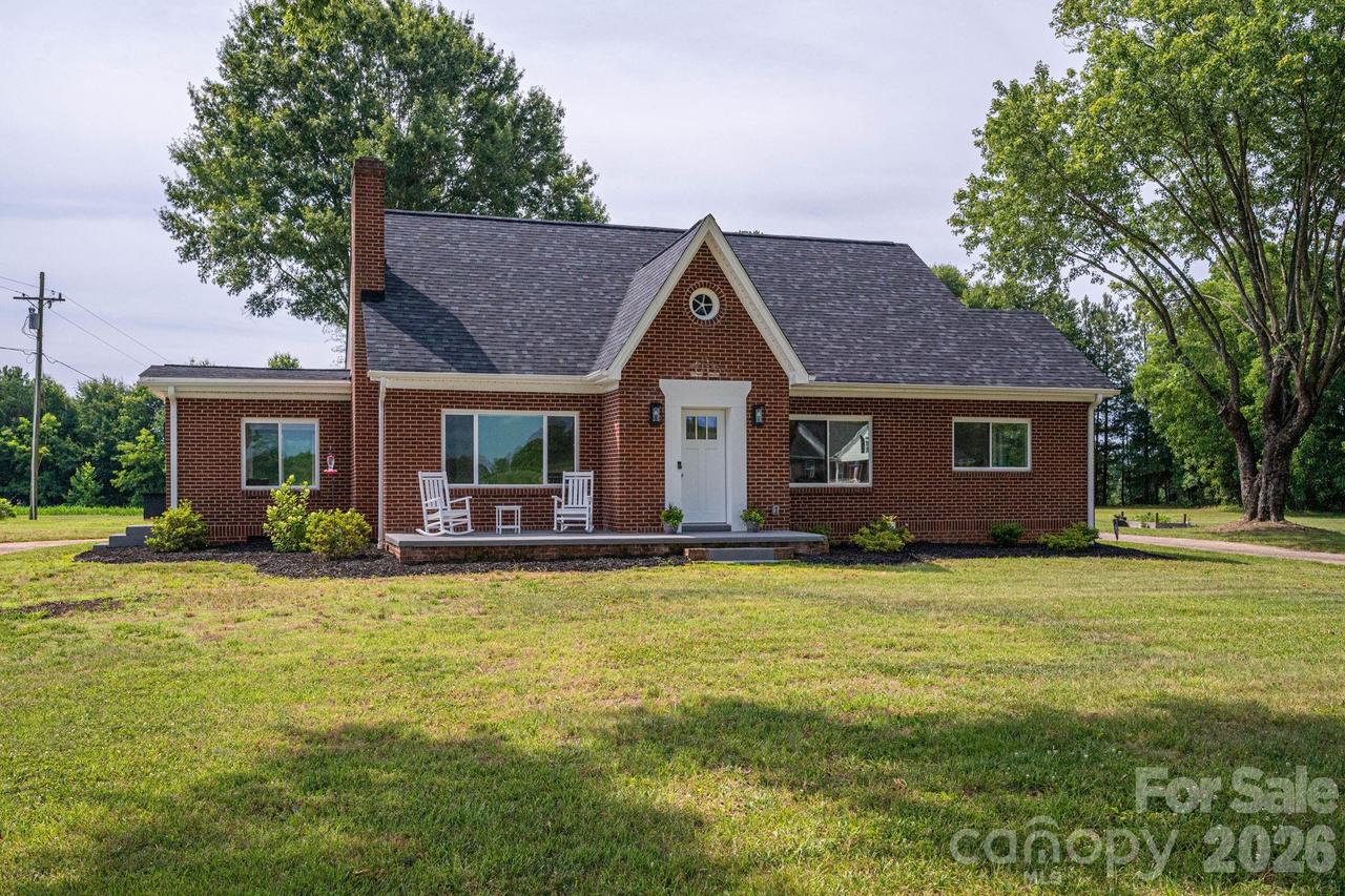 1403 Wehunt Store Rd., Cherryville, NC 28021