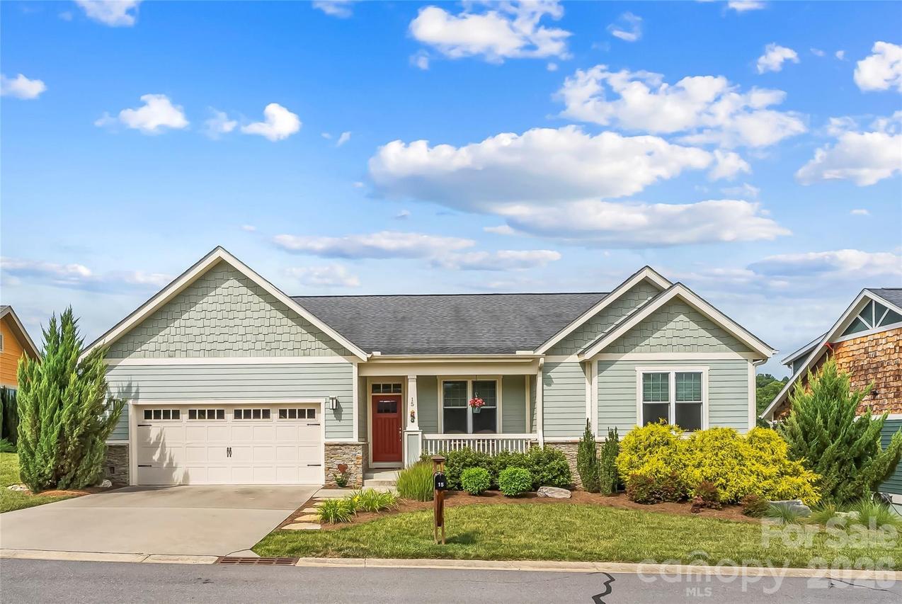 15 Craftsman View Dr., Asheville, NC 28804