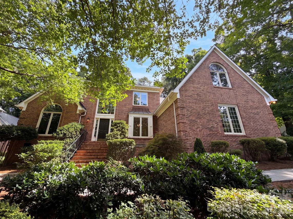 3711 Surry Ridge Ct., Charlotte, NC 28210