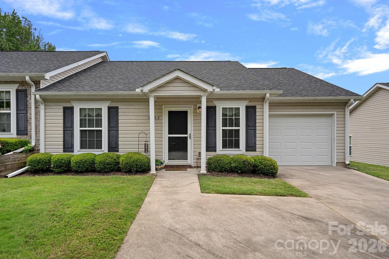 2933 Trimble Cir., Concord, NC 28027