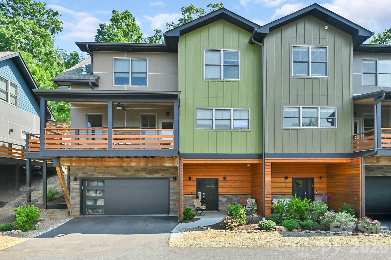 406 Kessler Pl., Asheville, NC 28804