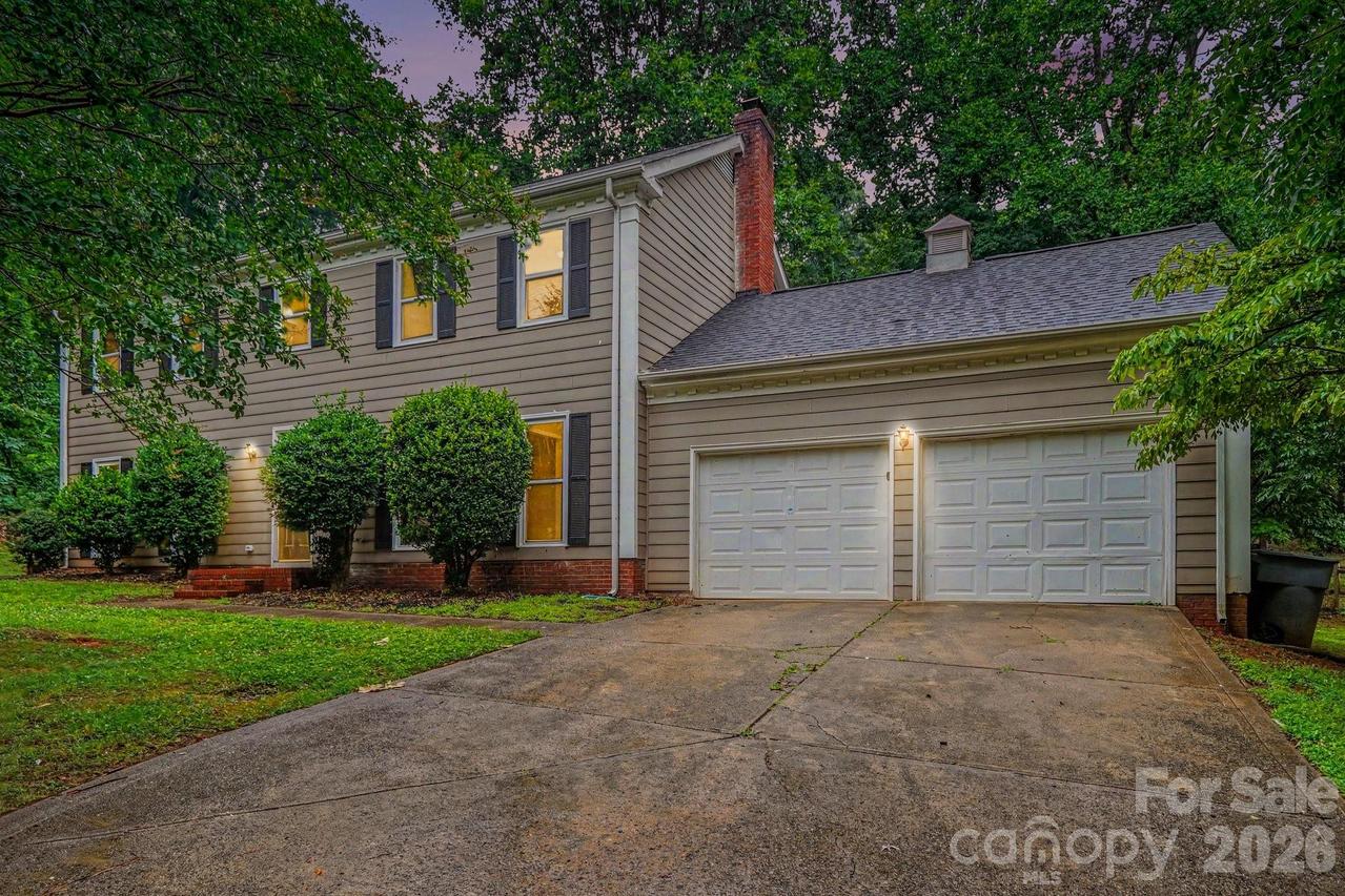 7111 Amarillo Dr., Charlotte, NC 28262