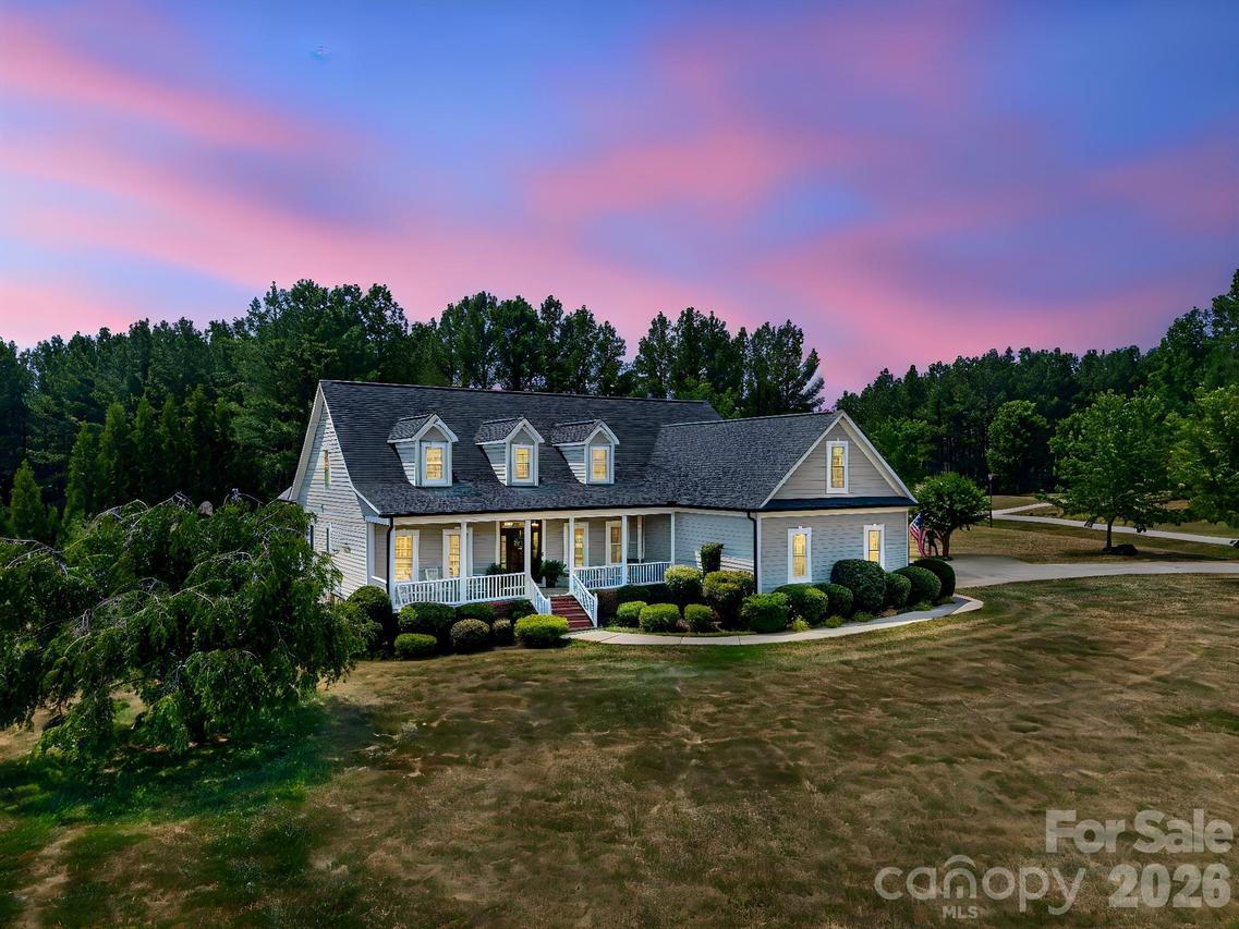 3020 N Ridge Ct., Lincolnton, NC 28092
