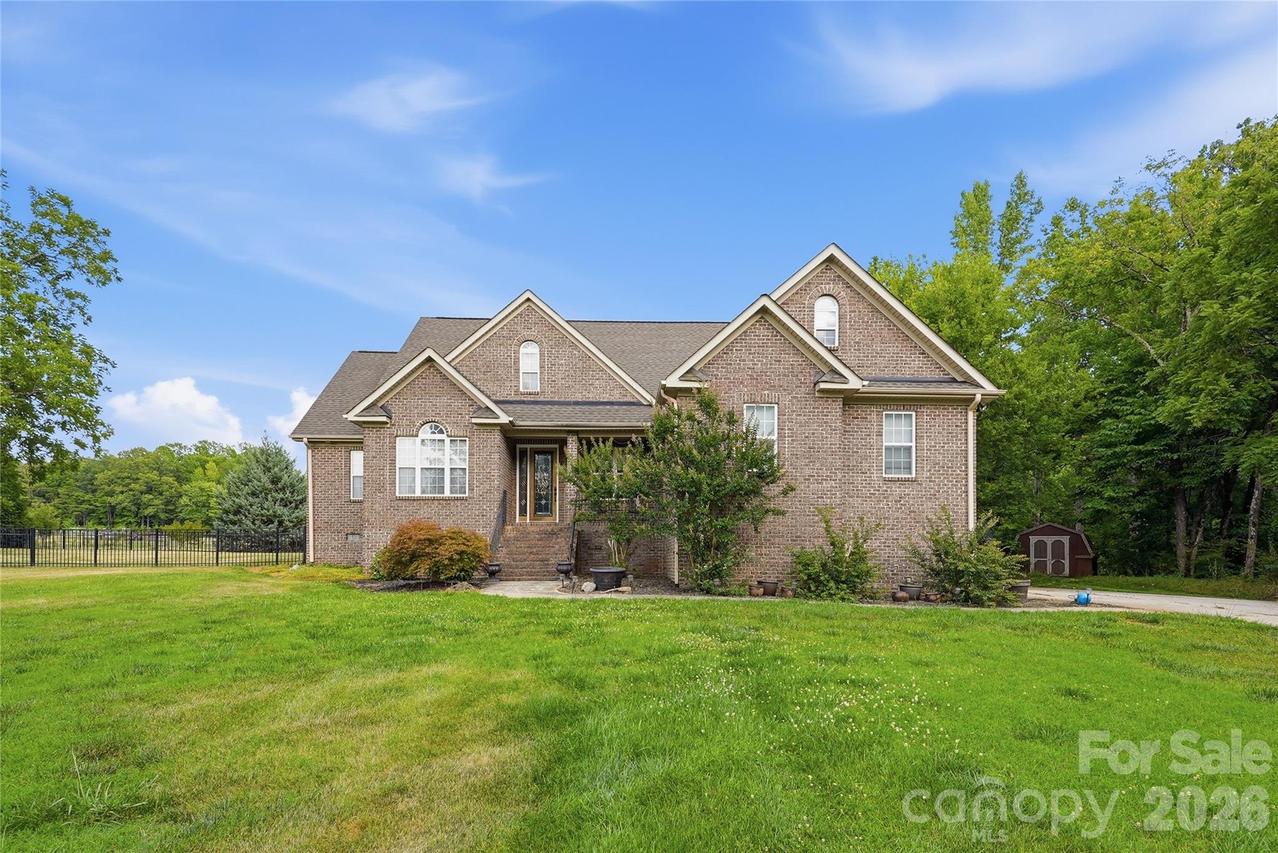 3724 Anderson Mountain Rd., Maiden, NC 28650