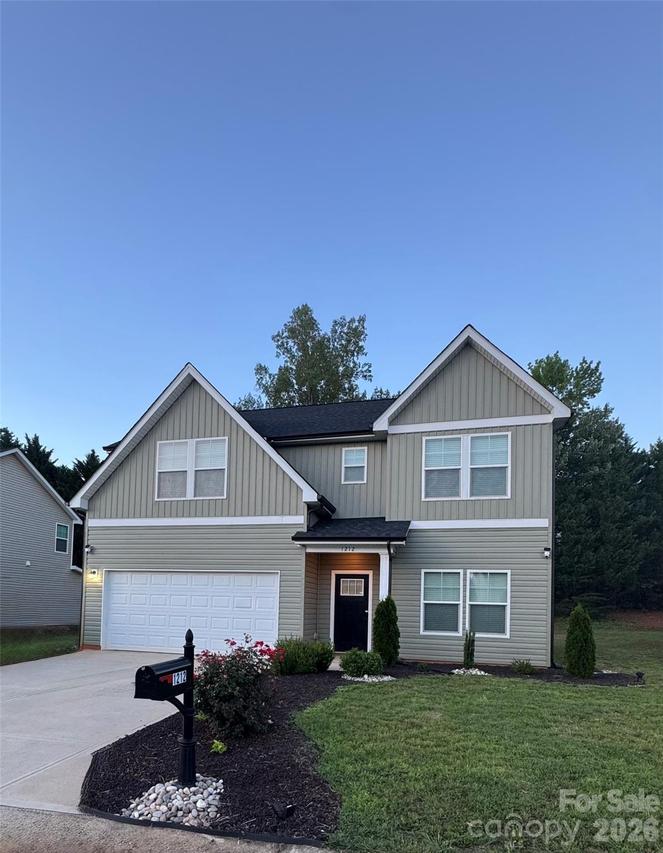 1212 Fall Day Cir., Lenoir, NC 28645