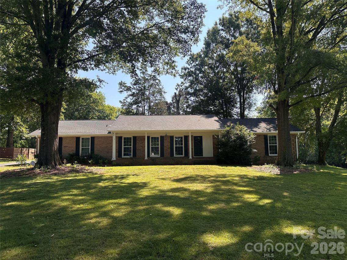 5836 Lebanon Rd., Charlotte, NC 28227