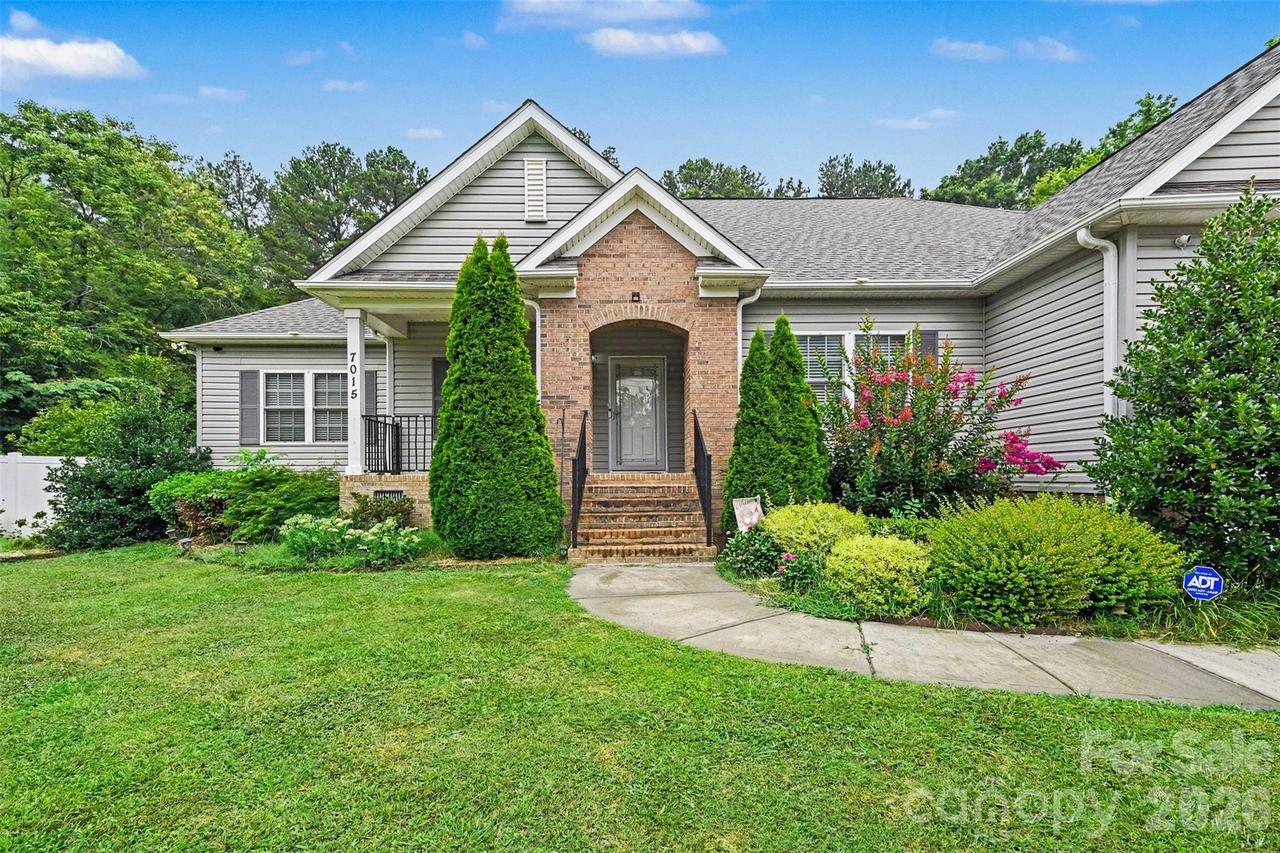 7015 Mt Holly Huntersville Rd. #8, Charlotte, NC 28216