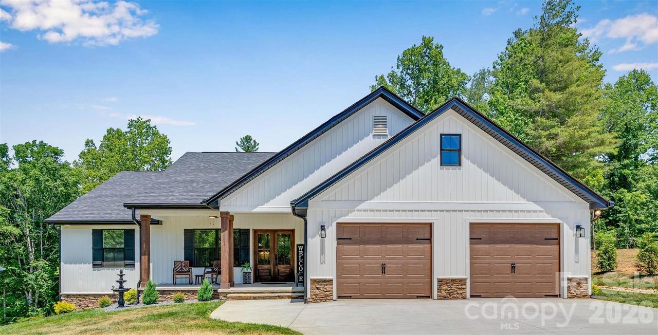 1203 Summerhill St., Lenoir, NC 28645
