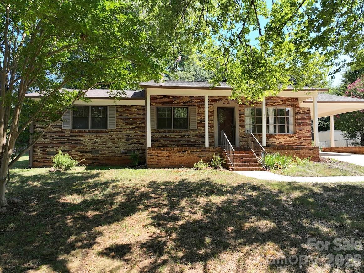 930 Eastview St., Shelby, NC 28152