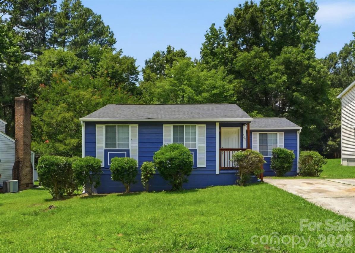 3719 Piney Grove Rd., Charlotte, NC 28212
