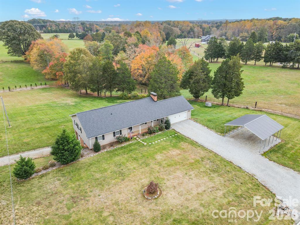 1926 Hopewell Church Rd., Sherrills Ford, NC 28673