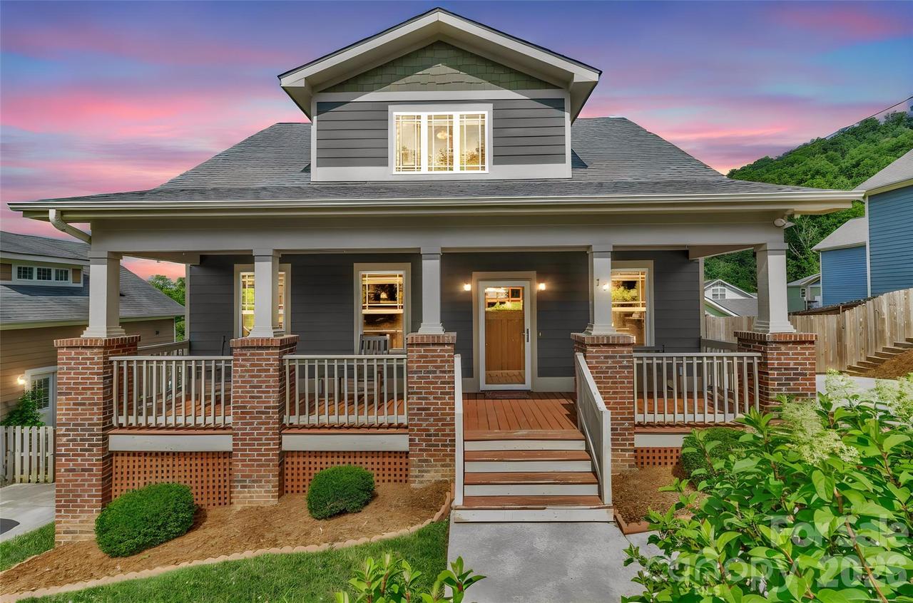 18 Byrdcliffe Ln., Asheville, NC 28805