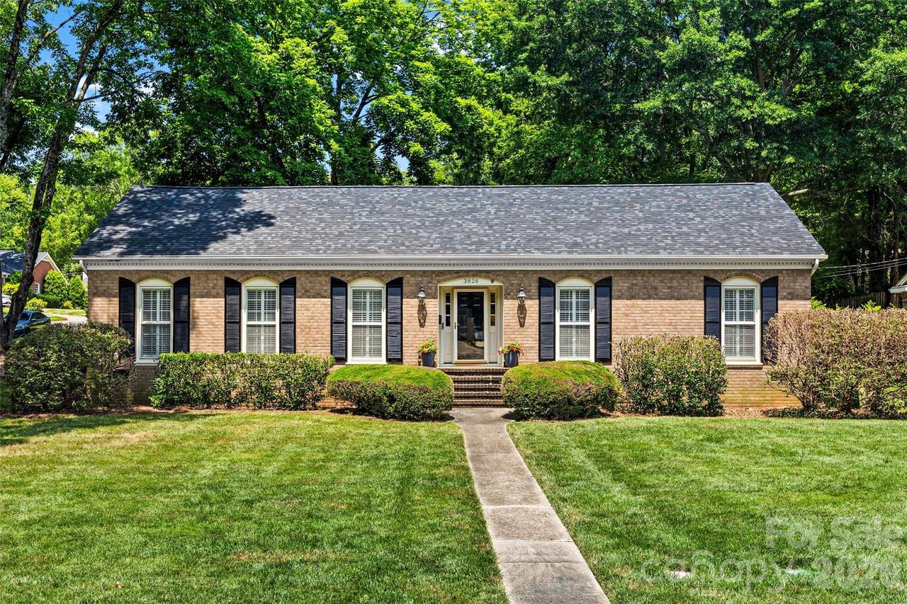 3826 Severn Ave., Charlotte, NC 28210