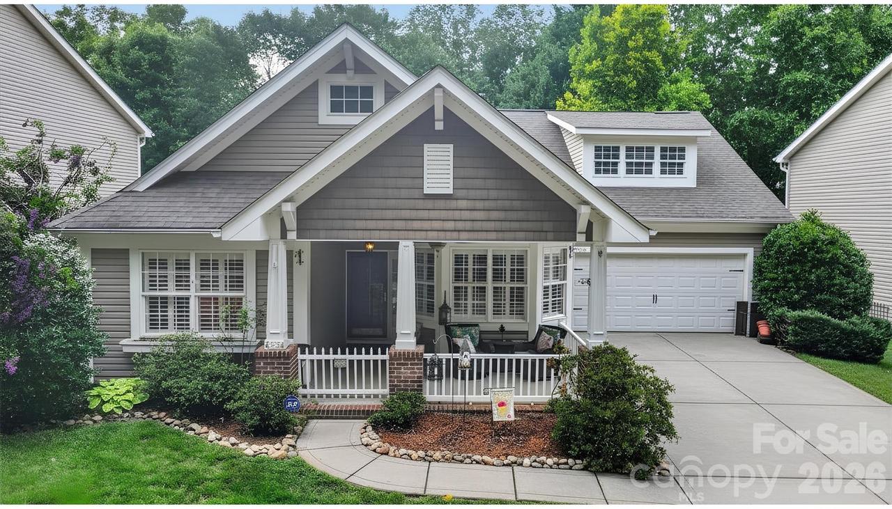 6534 Colonial Garden Dr., Huntersville, NC 28078