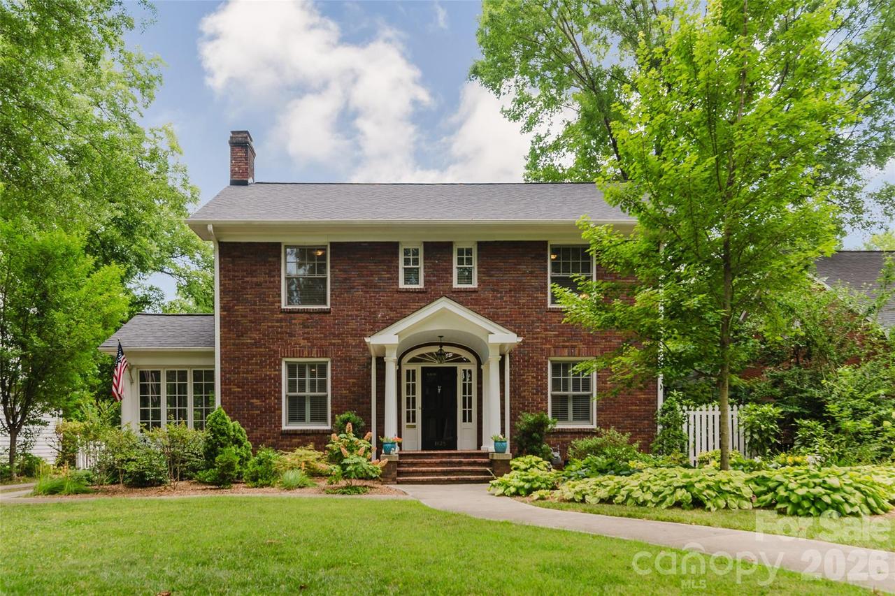 1825 Dilworth Rd., Charlotte, NC 28203