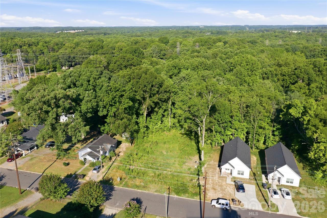 1318 7th St., Statesville, NC 28677