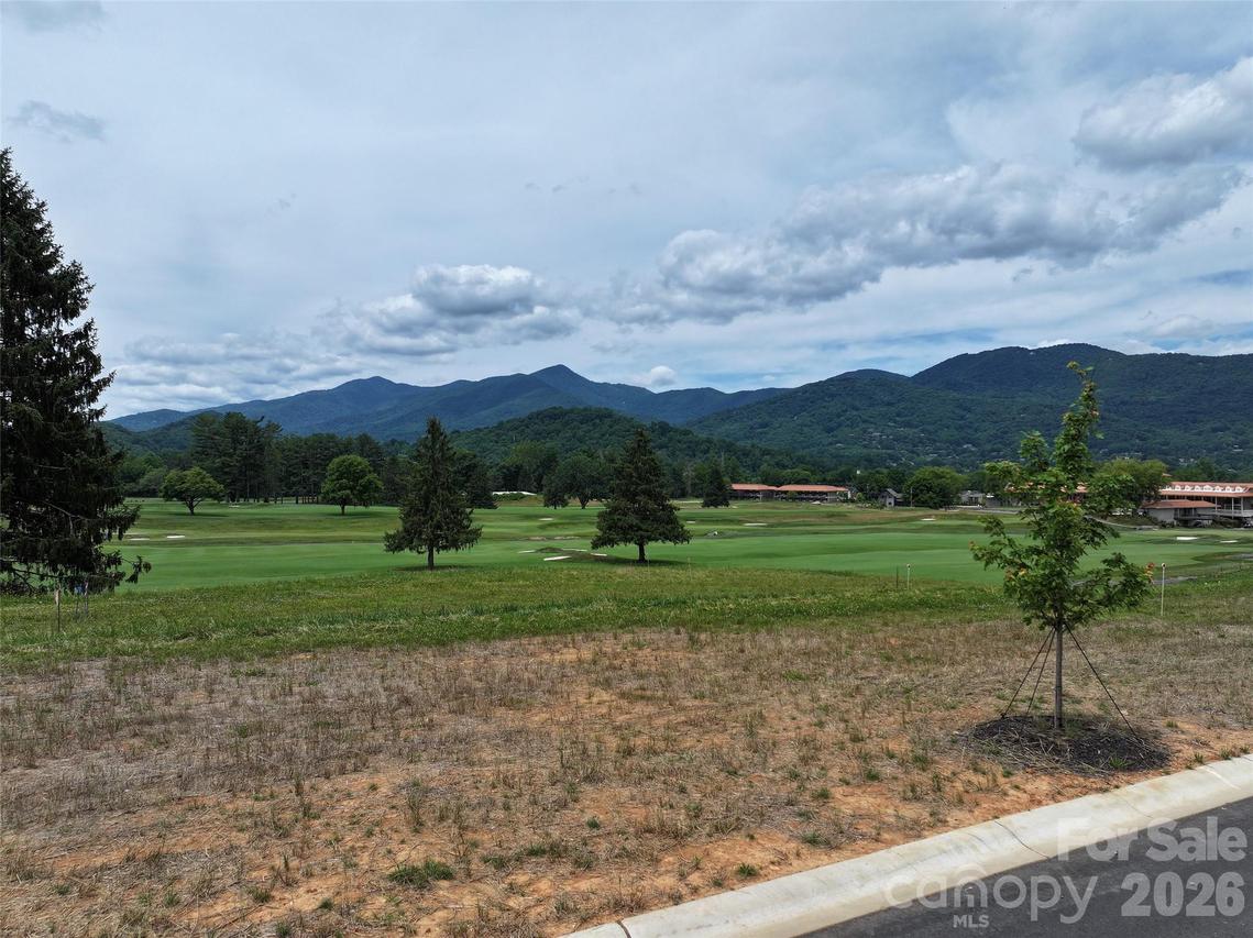 70 Farmer Branch Ln. #5, Waynesville, NC 28786