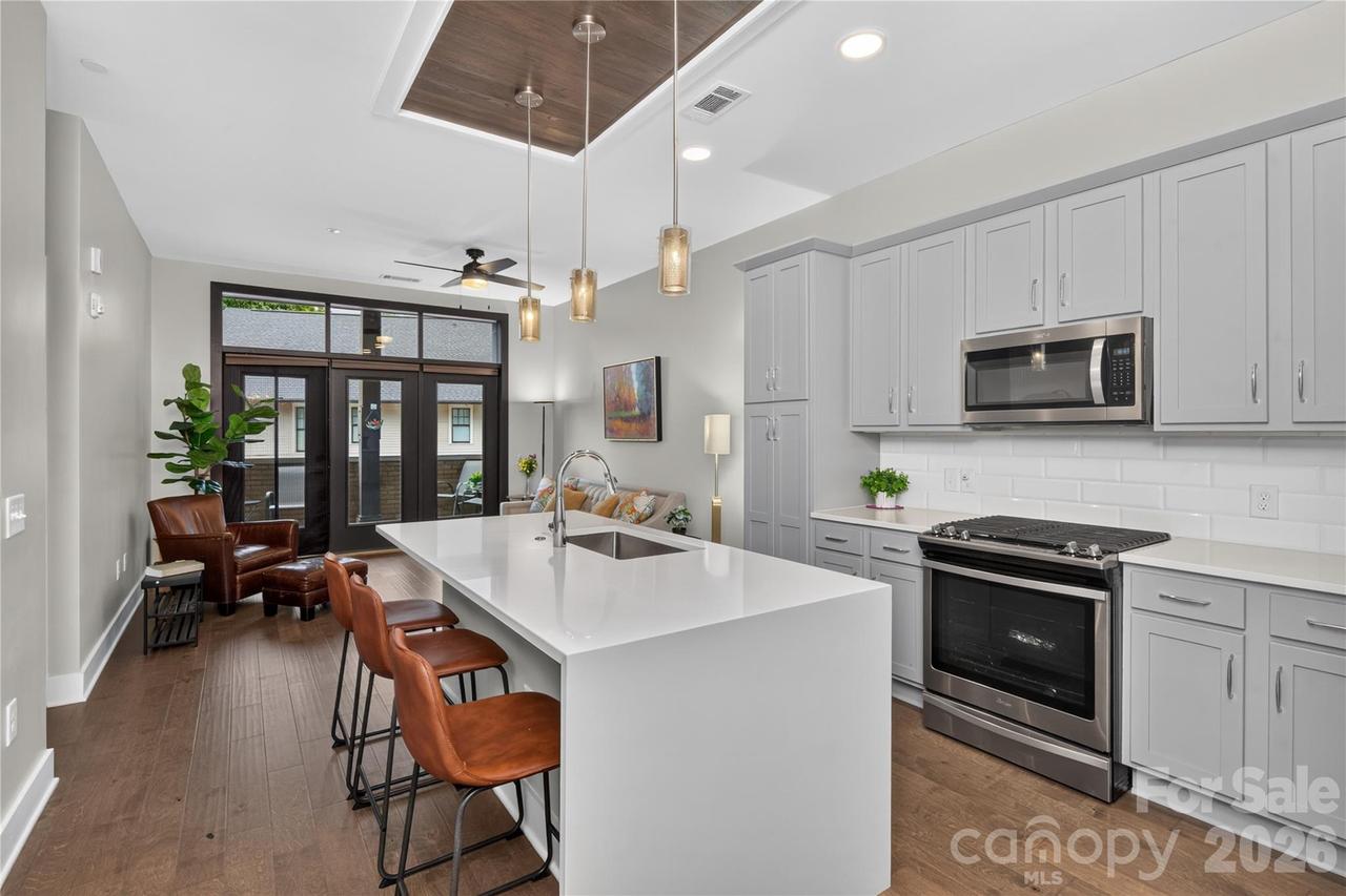 2401 Euclid Ave. #206, Charlotte, NC 28203