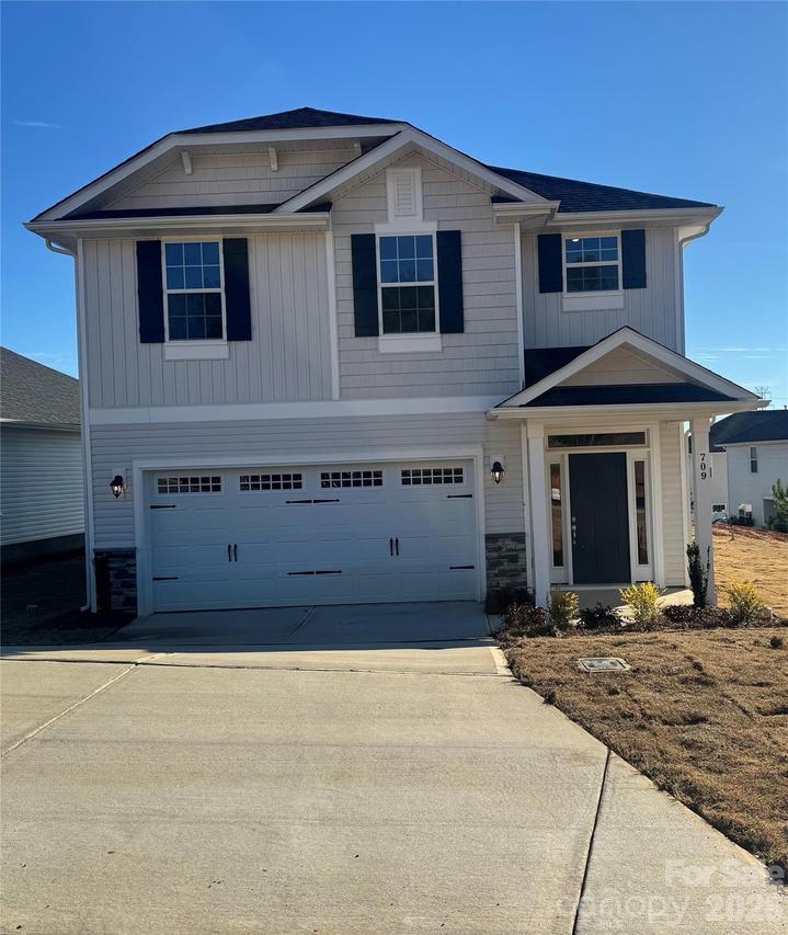 712 Inwood Hill Dr. #11, Gastonia, NC 28056
