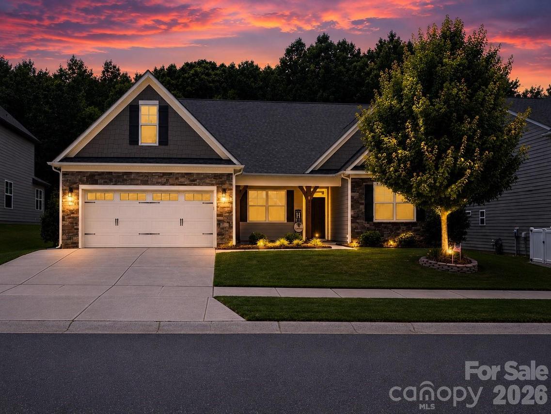 5111 Devonshire Rd., Denver, NC 28037
