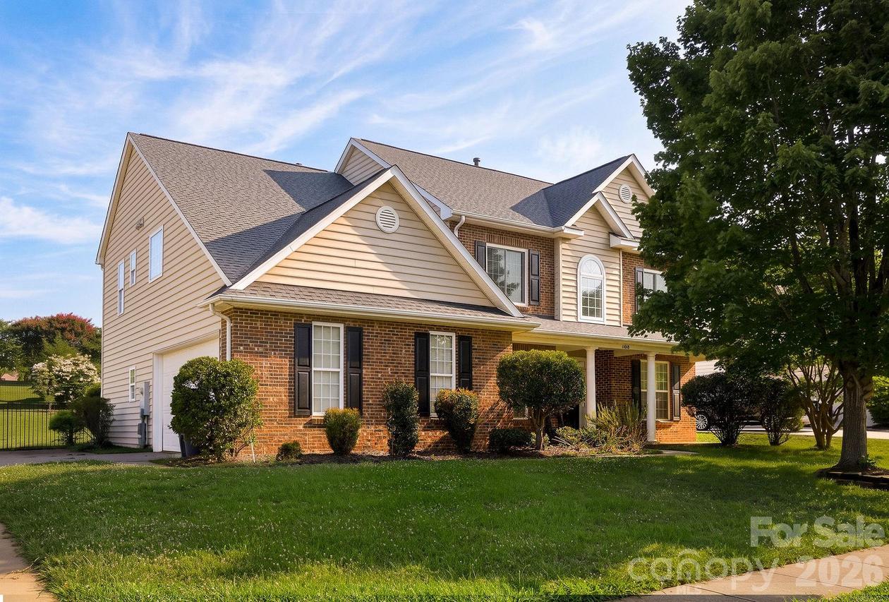 11018 Royal Colony Dr., Waxhaw, NC 28173