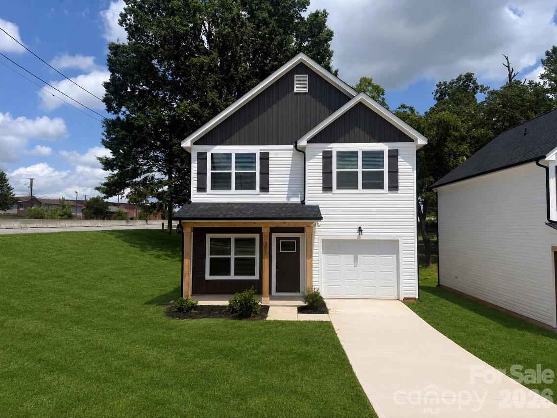 201 E Rice St., Landis, NC 28088