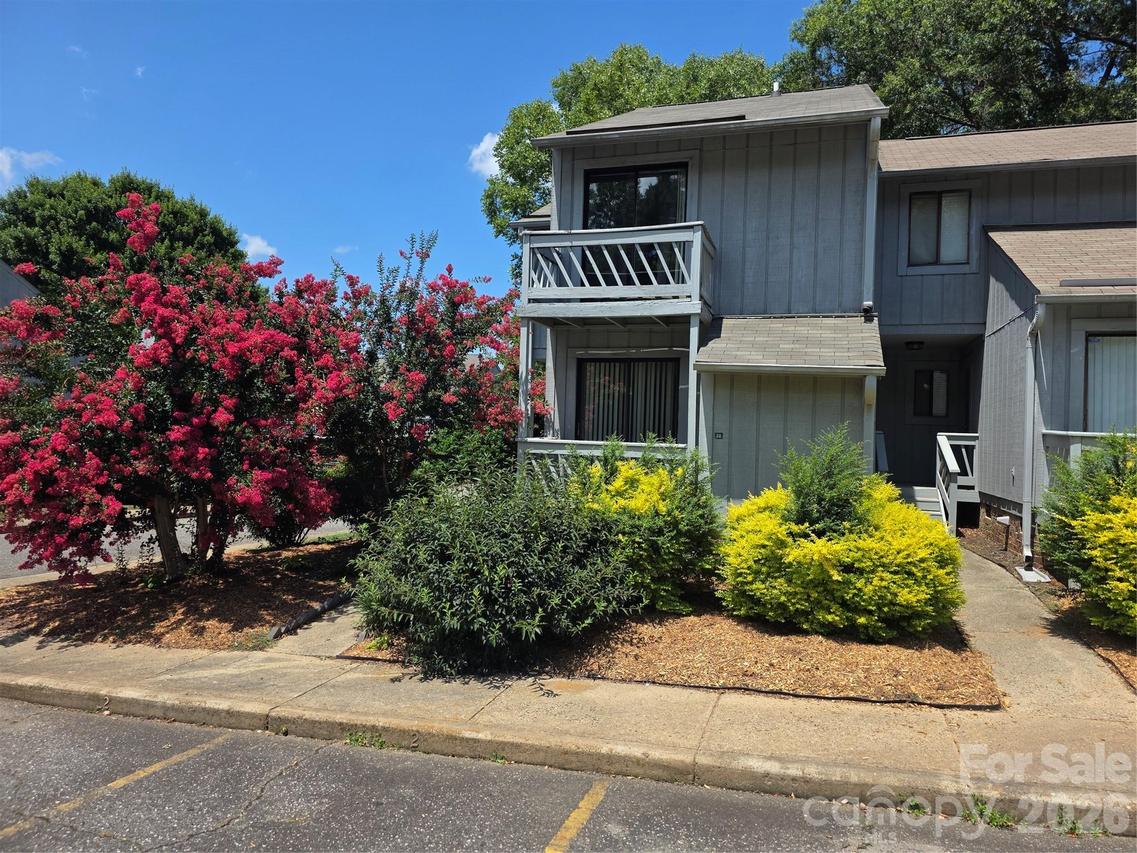 100 Willow Run Dr. #22, Gastonia, NC 28056