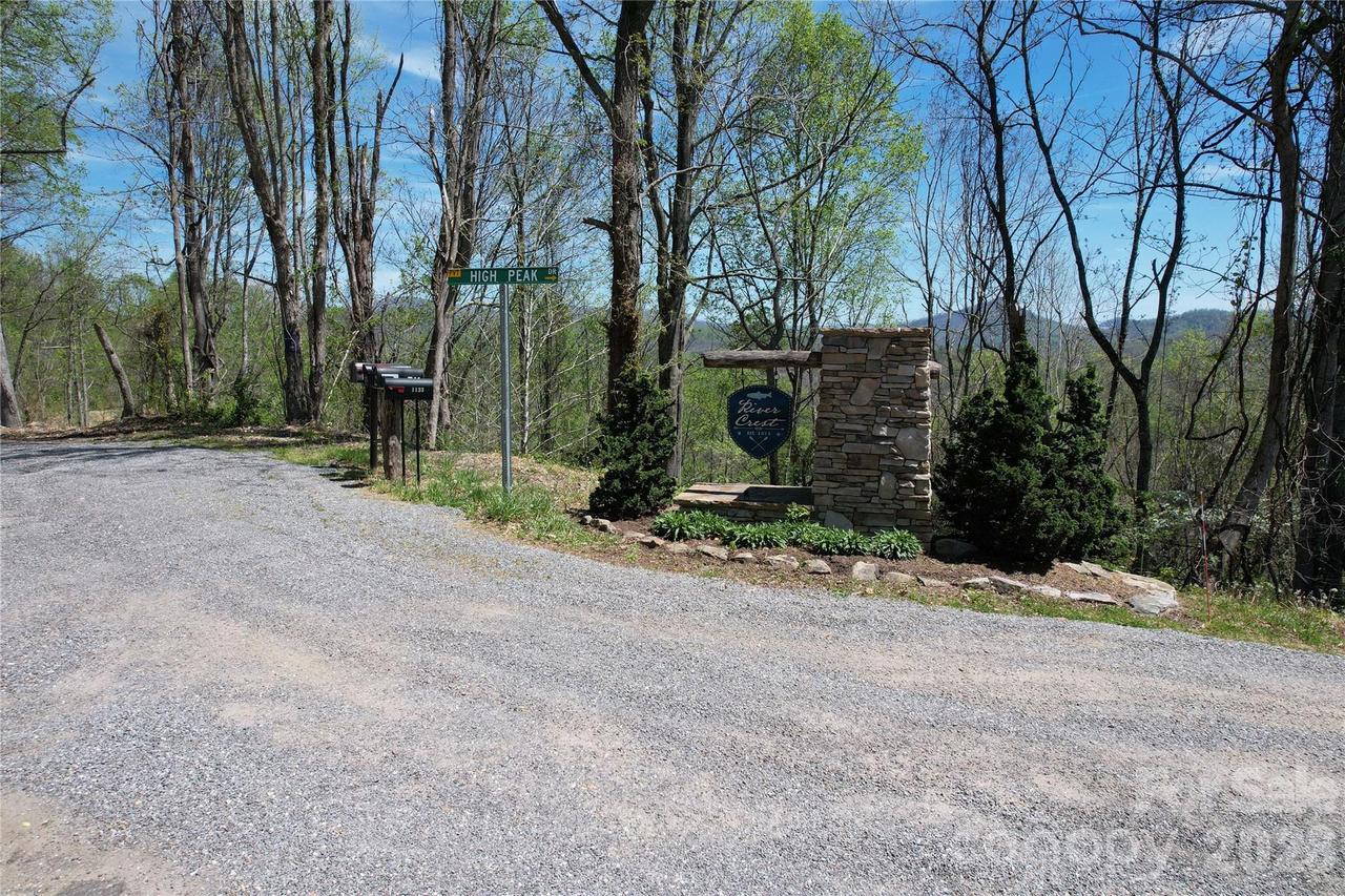 High Peak Dr. #5, Burnsville, NC 28714