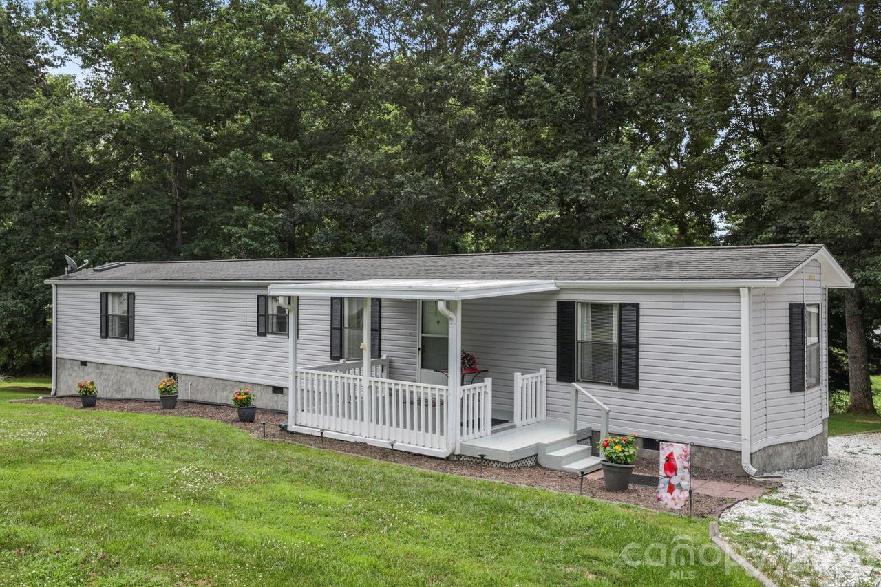 229 Concord Rd., Asheville, NC 28803