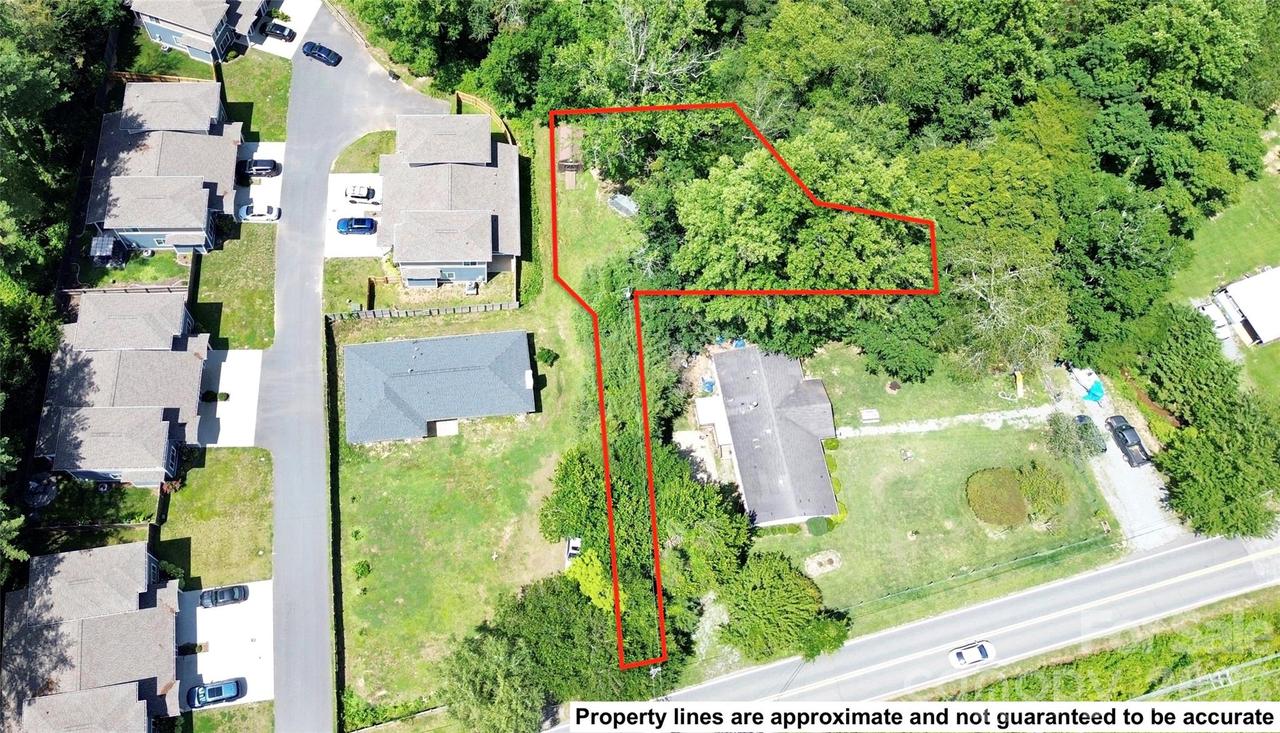 404 Blue Ridge Rd., Black Mountain, NC 28711