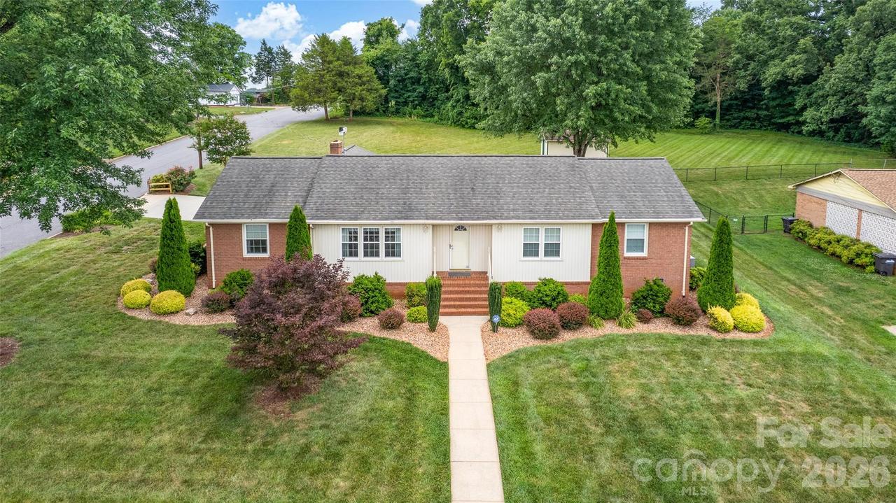1508 Mount Vernon Ave., Statesville, NC 28677