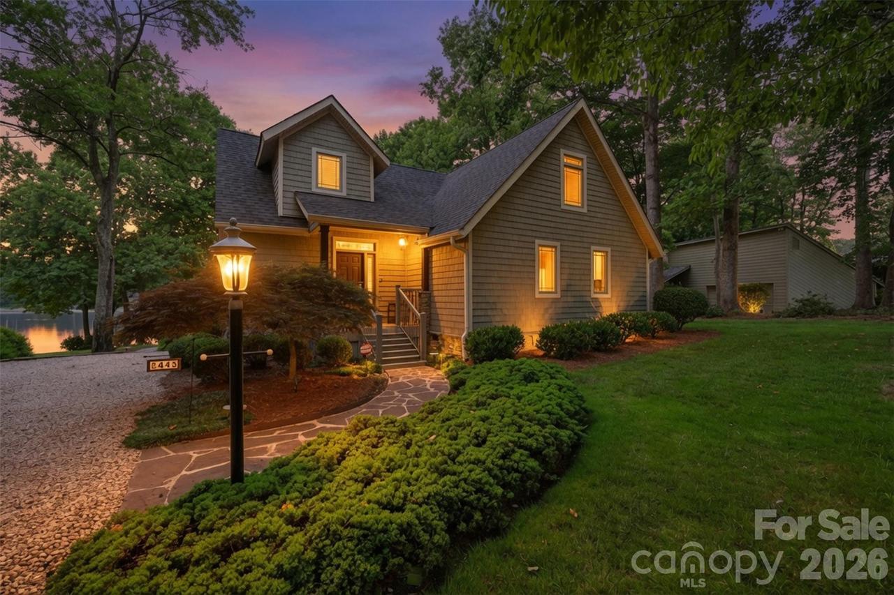 8445 Timberlake Ln., Terrell, NC 28682