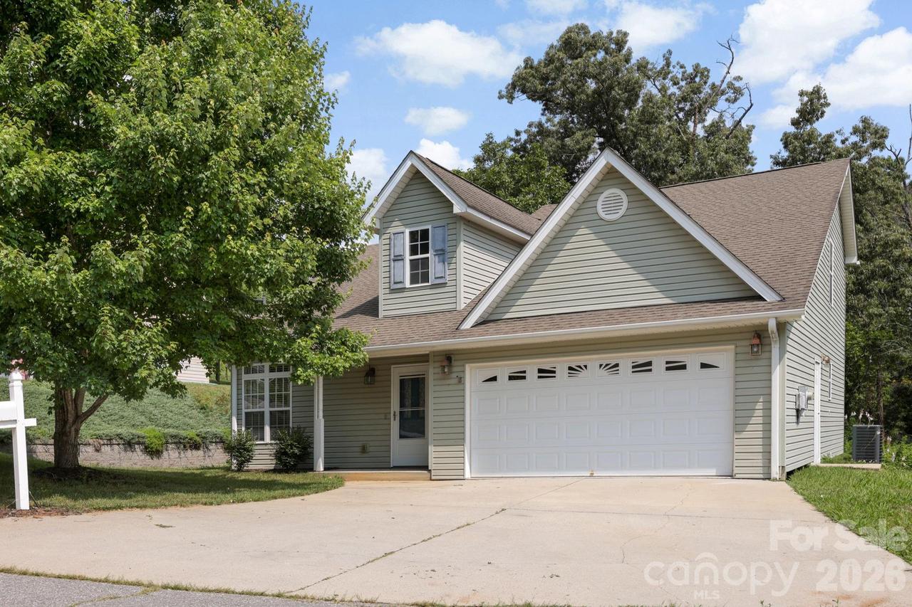 50 Ridgeland Ln., Asheville, NC 28805